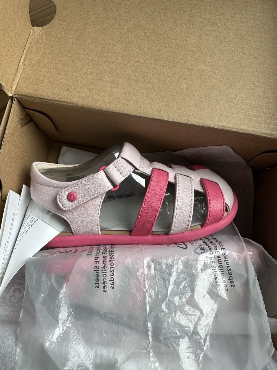 Ugg Schuhe für Mädchen: UGG-Sandalen, Gr.26 – Neu (gemäss Beschreibung) aus Grenchen von ast_pl5d 2