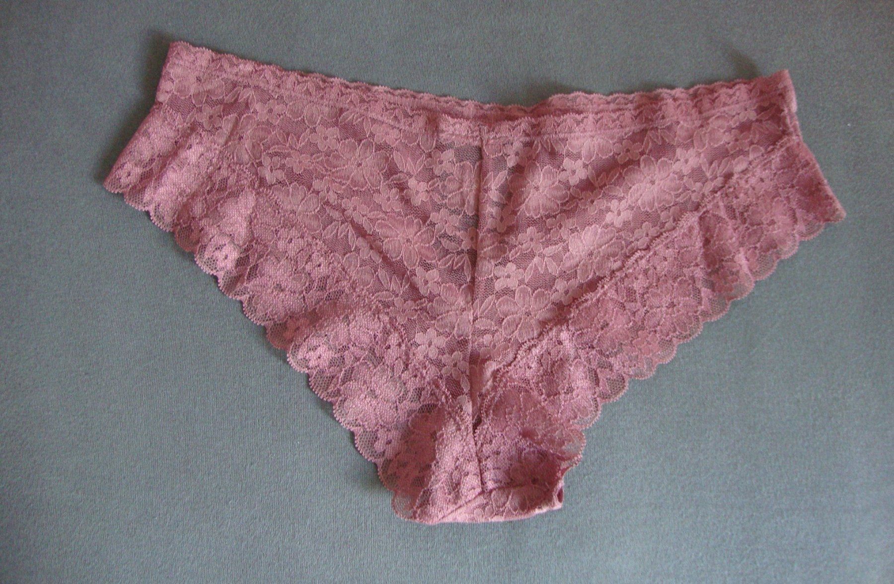 H&M Altra biancheria intima: ++ Slip ++ Gr. S lila ++ NEU ++ – Nuovo (secondo la descrizione) da Chur venduto da aladin_04 1