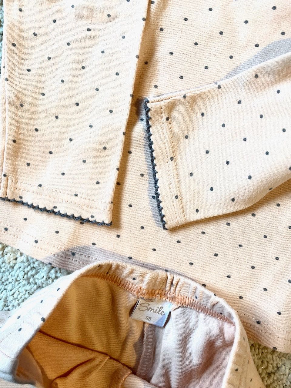 Migros Pigiama & Simili: Süsser Mädchen Pyjama, Grösse 98, Smile – Usato da Uster venduto da ros_pym8 2