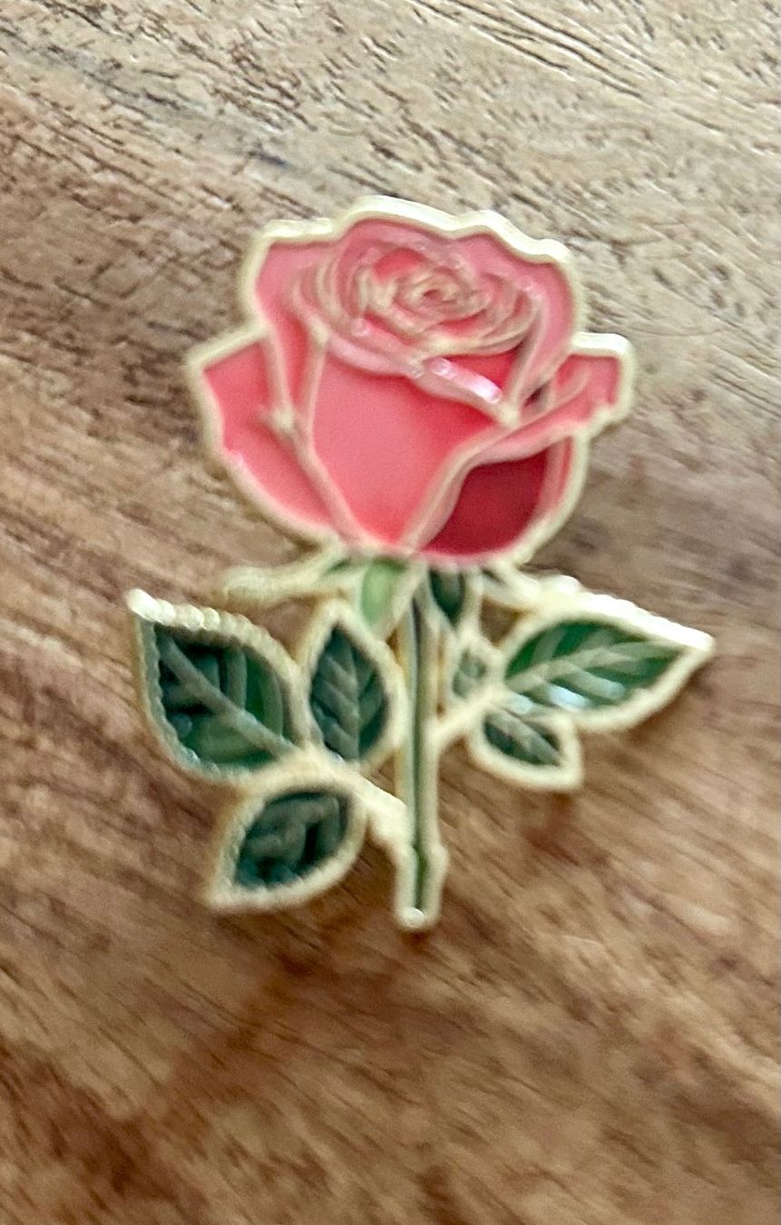 Placchette & Badge: Pin Blume Rose – Nuovo e nell'imballaggio originale da Geneve venduto da vane267