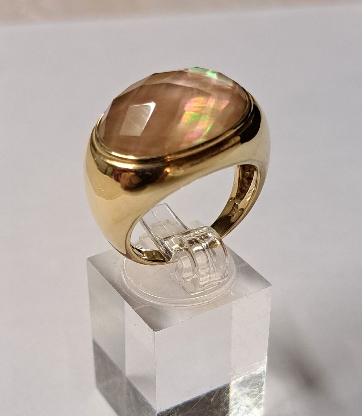 Anelli: Ring Gold mit Bergkristall / Perlmutt Doublette – Usato da Stans venduto da wer_fd5f 4