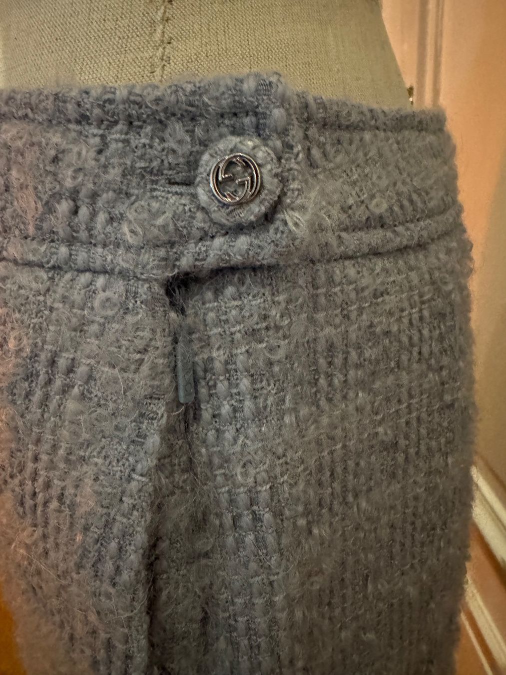 Gucci Röcke: Gucci wool bouclé skirt – Neu und originalverpackt aus Zürich von MagicStuff007 1