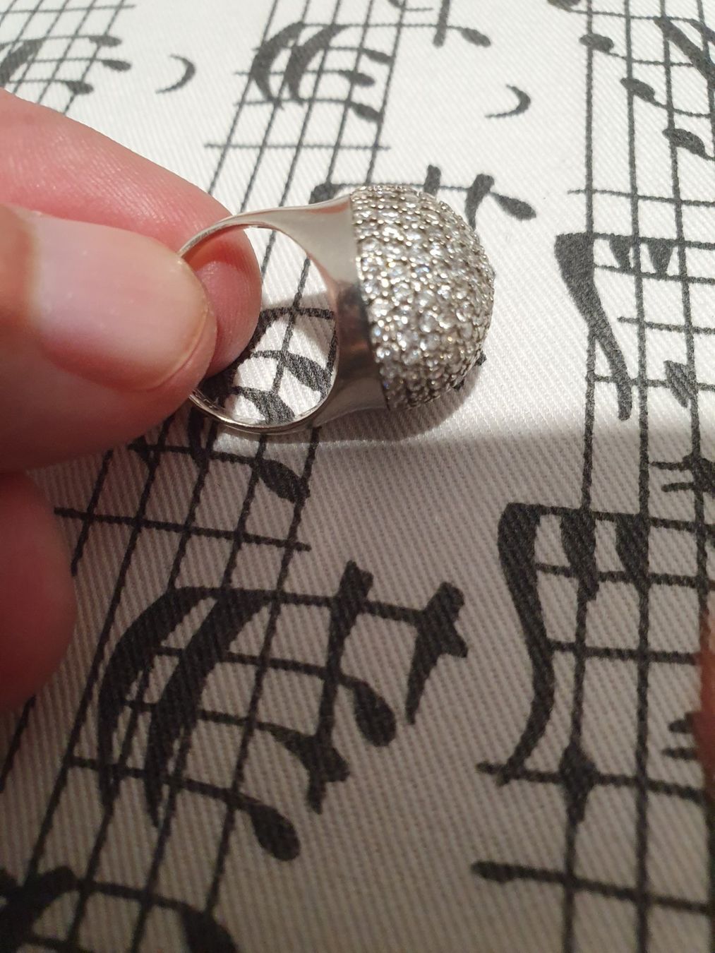 Ringe: Entourage Pavé Designer Ring,  Silber 925 in Kugelform 😍 – Gebraucht aus Wohlen AG von palmsprings 5