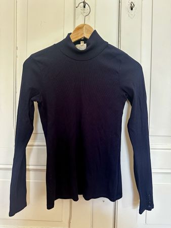 Sézane Turtleneck dunkelblau Rippstrick Baumwolle