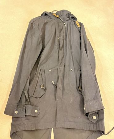 Herren Winterparka, Top Zustand, Grösse S, Dunkelgrau