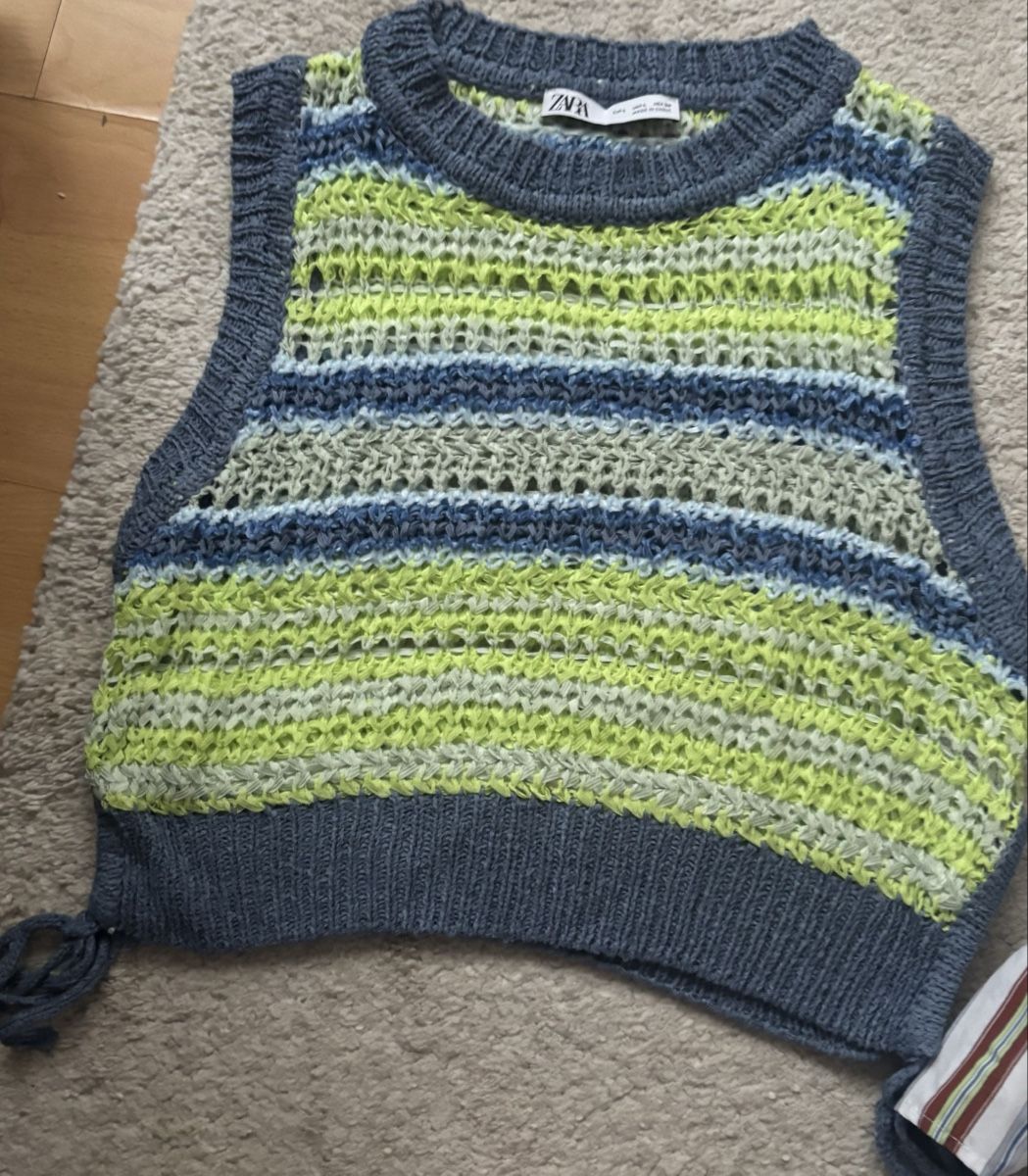Zara Top: Oberteil Zara L – Usato da Winterthur venduto da Bilure 2