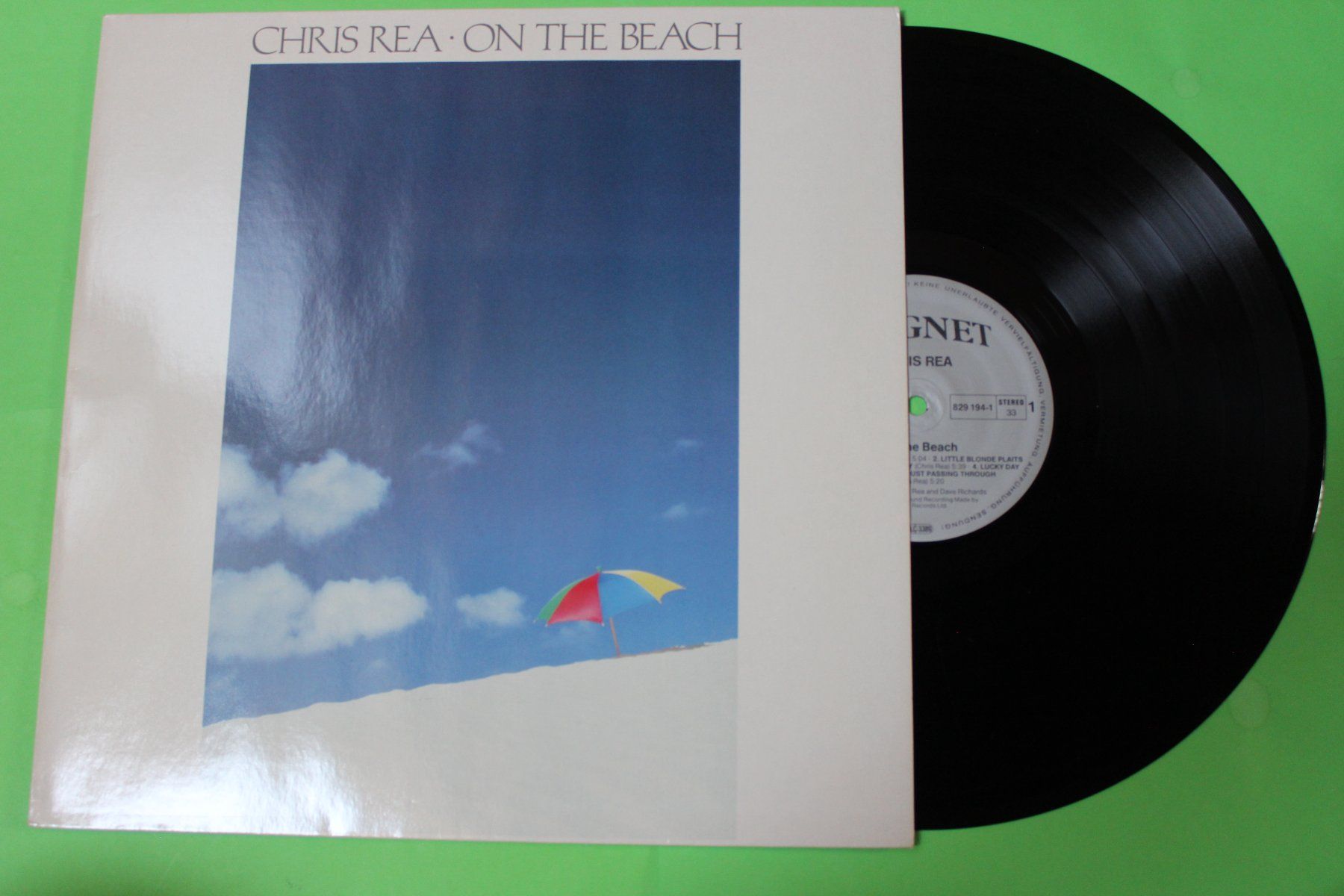 Dischi in vinile: Chris Rea - On the Beach LP Vinyl 1986 – Usato da Tübach venduto da JamesStone 1
