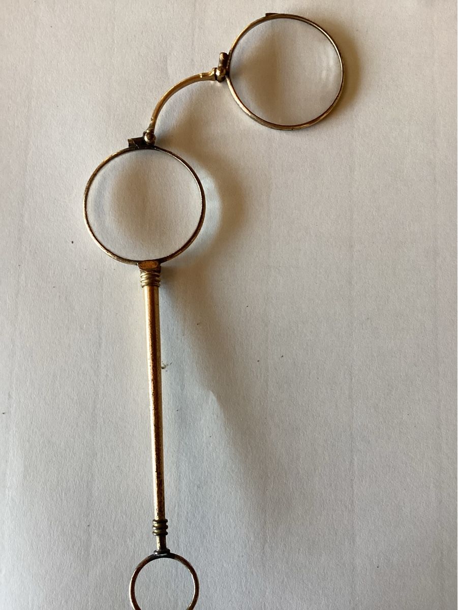 Brillen & Gläser: Antike Brille – Gebraucht aus Nürensdorf von Nefre