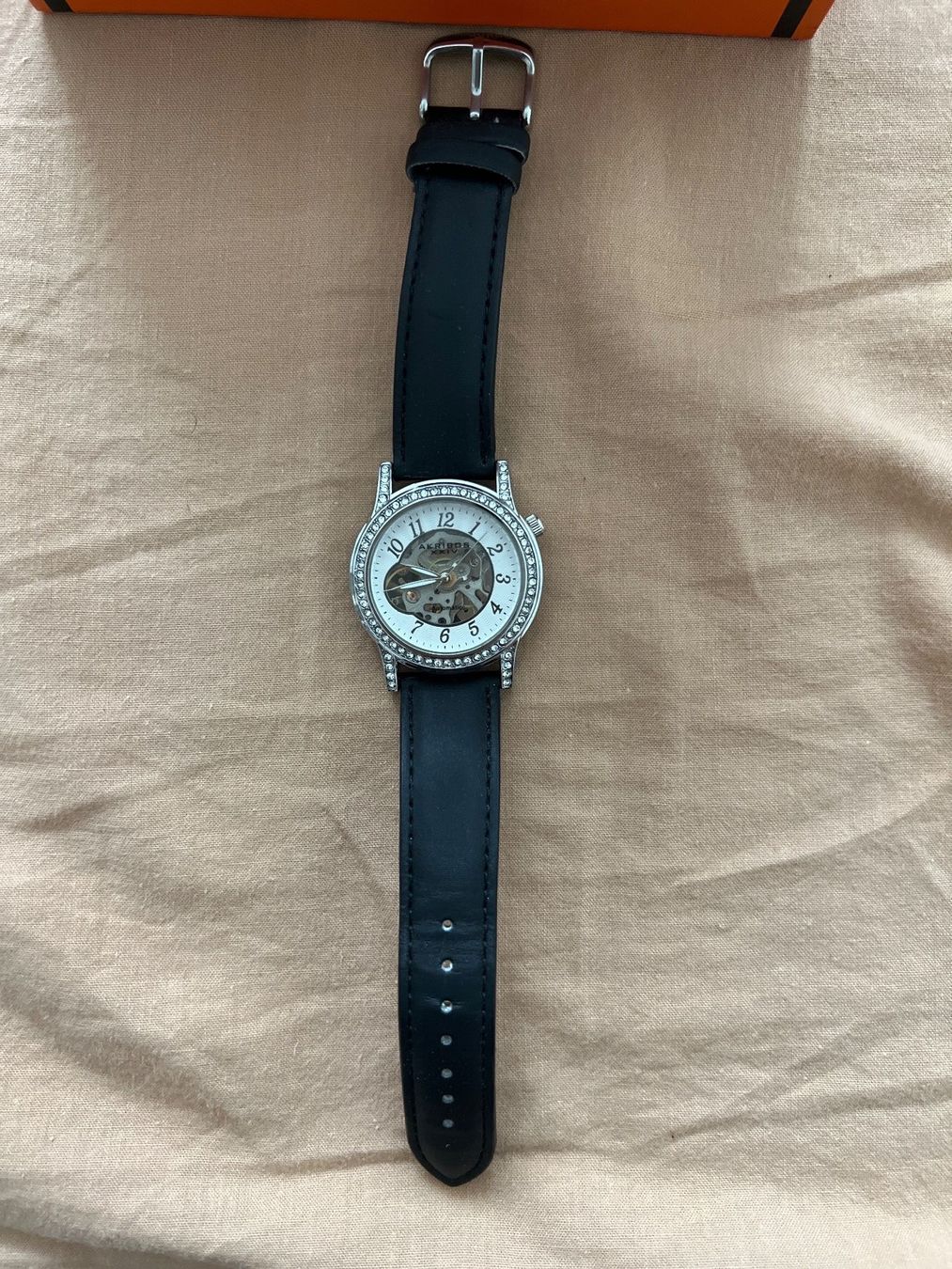 Orologi: Montre automatique pour femmes – Nuovo (secondo la descrizione) da Renens VD venduto da sar_bwz5 1