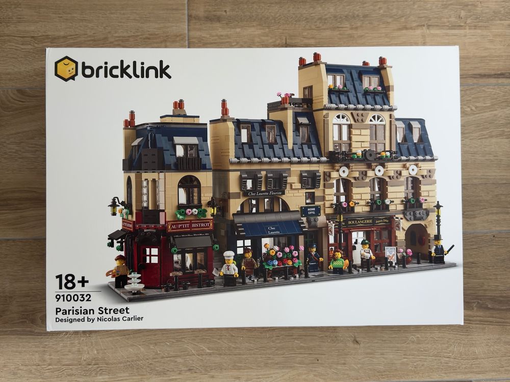 Lego Kit di costruzioni: LEGO Bricklink 910032 Parisian Street – Nuovo e nell'imballaggio originale da Romont FR venduto da ele_z7jf