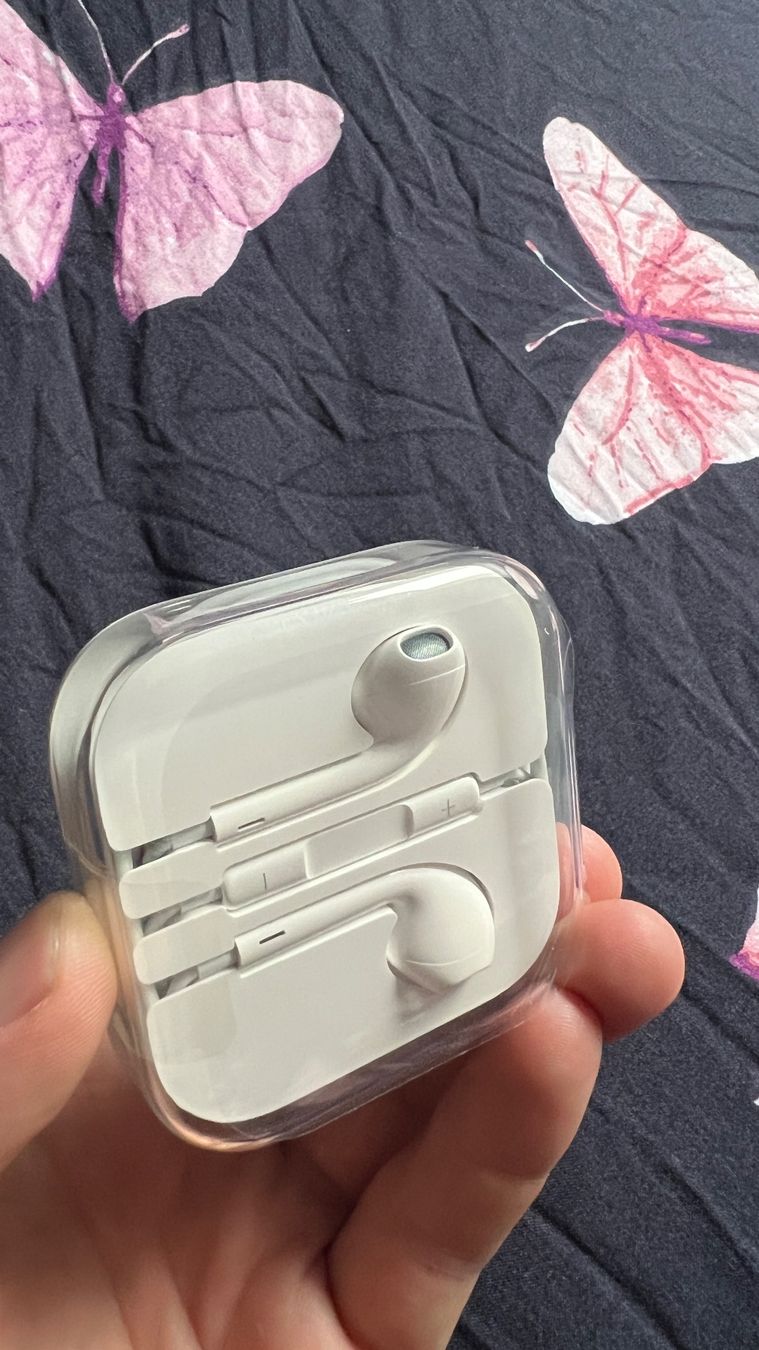 Cuffie: Orginal Apple EarPods (Neu) – Usato da Subingen venduto da Xevous1 1