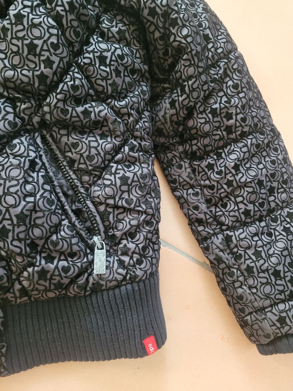 Esprit Jacken: Veste noir Esprit Edc taille L – Gebraucht aus Echallens von frimousse2008 2