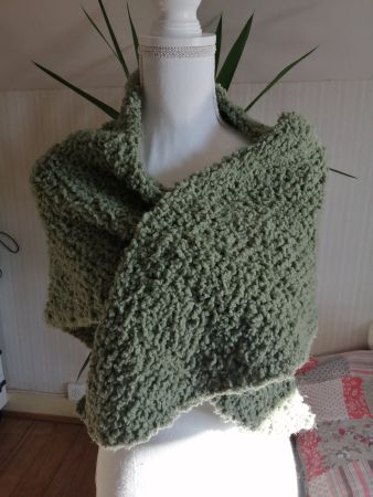 Dreiecktuch/Schultertuch handgestrickt, Grösse: 140x60cm