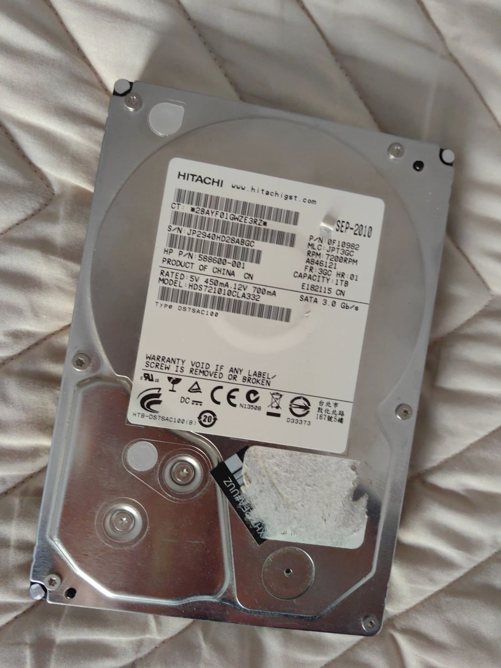 Hitachi Dischi rigidi: HDD HITACHI  1 TB – Usato da Genève venduto da KEV20NF 2