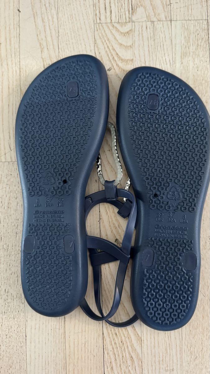 Ipanema Scarpe da donna: Ipanema Sandalen dunkelblau mit Schmuck – Usato da Neuhausen am Rheinfall venduto da Becky79 2