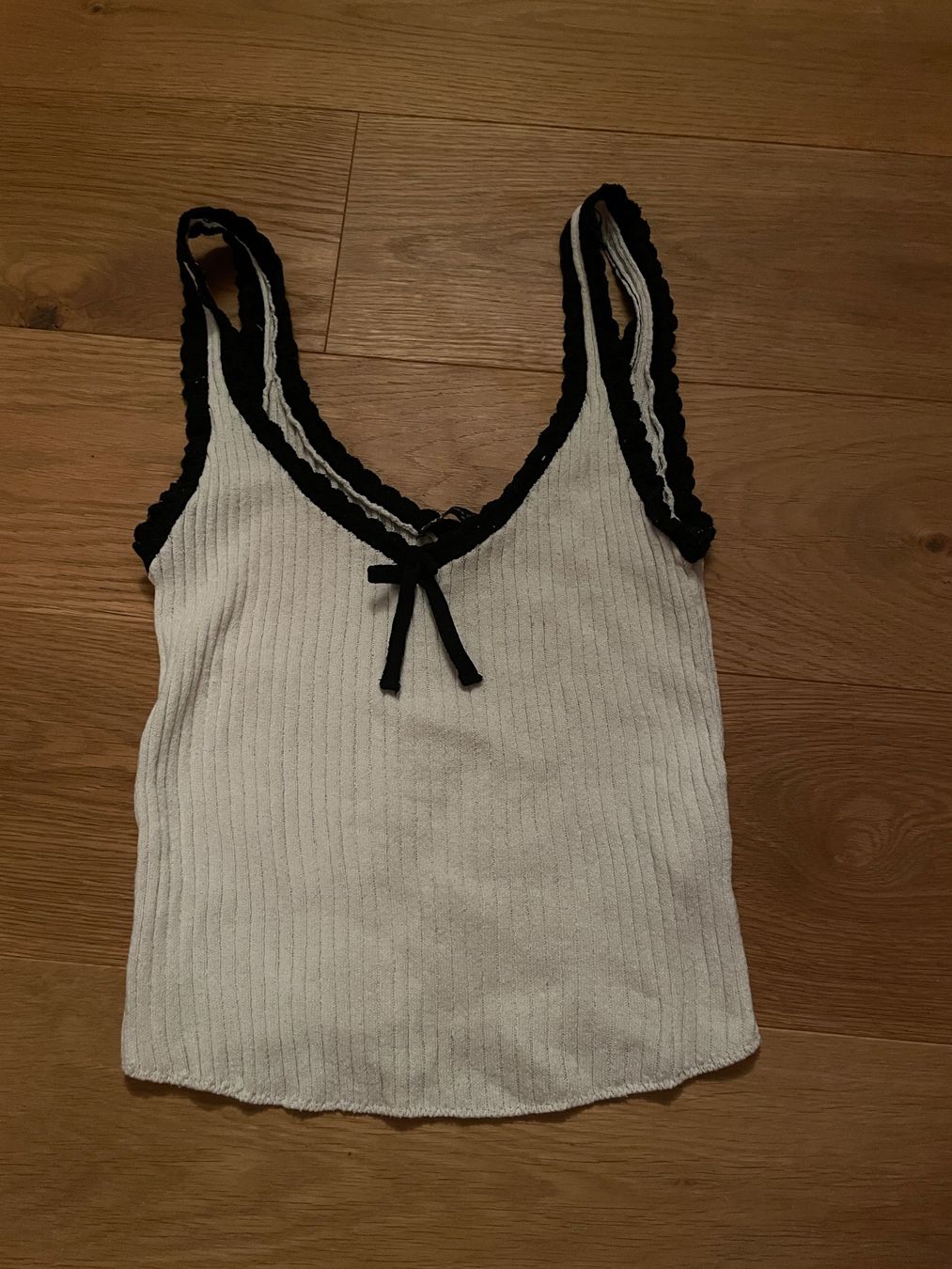 Zara Tops: Zara Top Grösse S weiss – Gebraucht aus Basel von joh_vl7m
