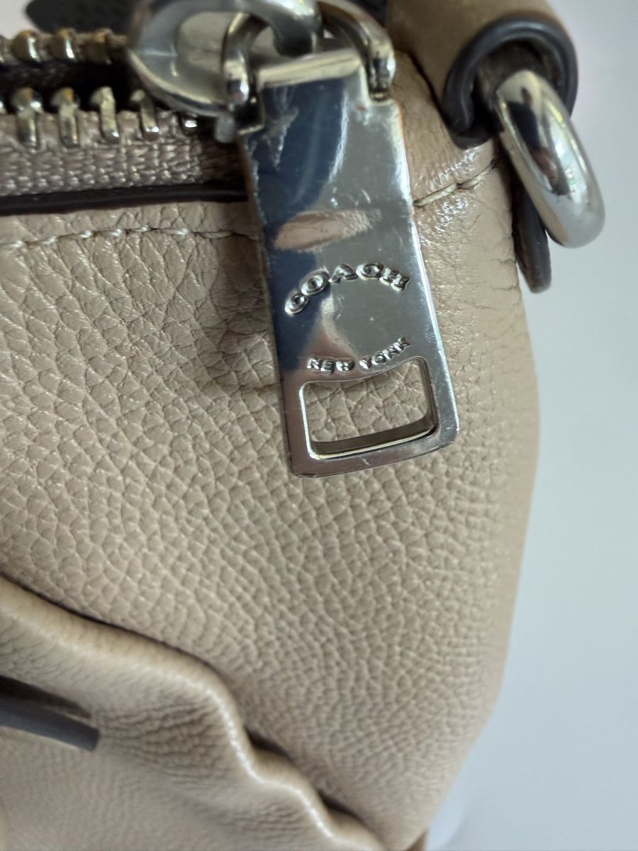 Coach Sacs femmes: Original Coach Leder Handtasche  – D'occasion à Vionnaz par b_f_d_r_g 8