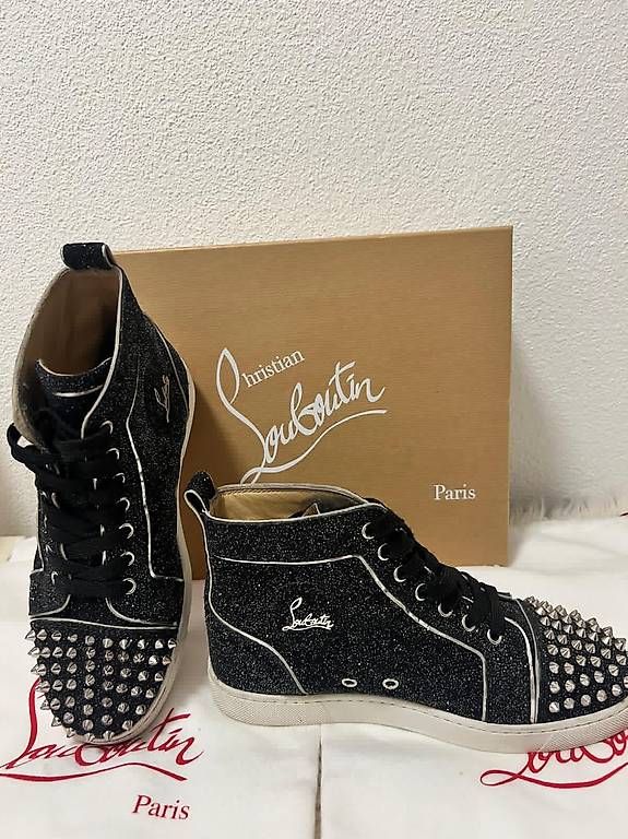 Scarpe da donna: Christian Louboutin Sneaker  – Usato da Rossrüti venduto da dij_bdk5