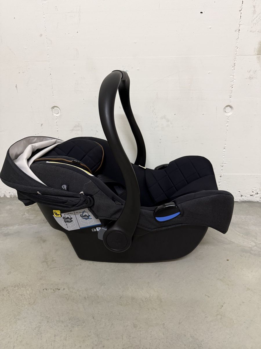Seggiolini per auto: Babyschale von Joie Signature – Nuovo (secondo la descrizione) da Schlieren venduto da tam_66h7 2