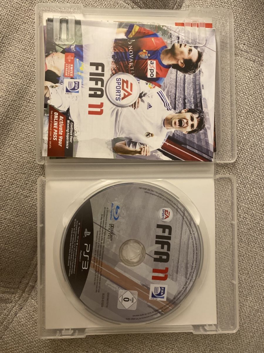Jeux: Fifa 11 – D'occasion à St. Gallen par sabrina_19 1