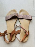 Sandales d'été en cuir, pailletée , taille 37 – Élégantes!