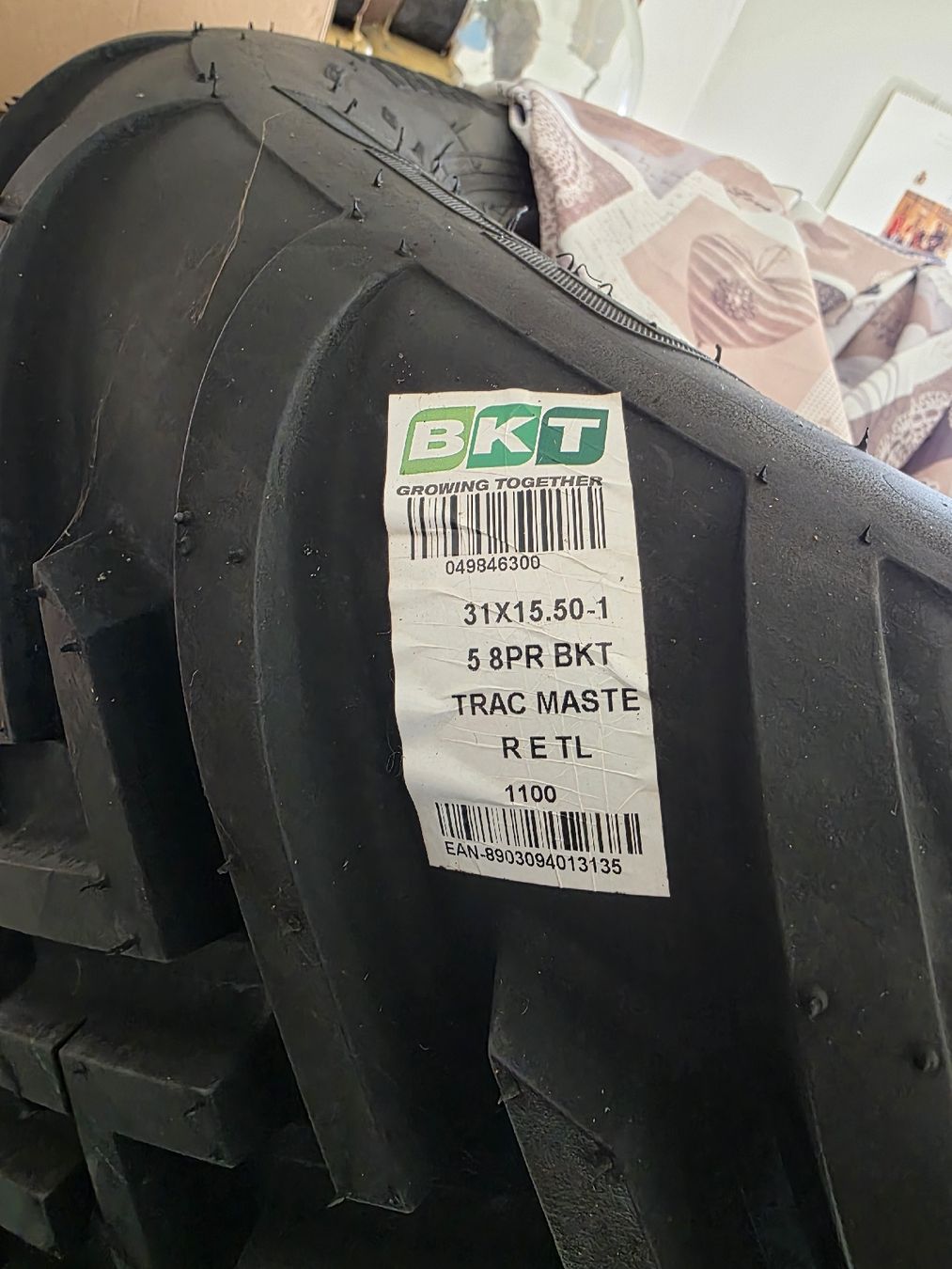 Pneumatici & Ruote complete: gomme e camera bkt terratrac/metrac – Nuovo e nell'imballaggio originale da Arzo venduto da Ferriagri 1