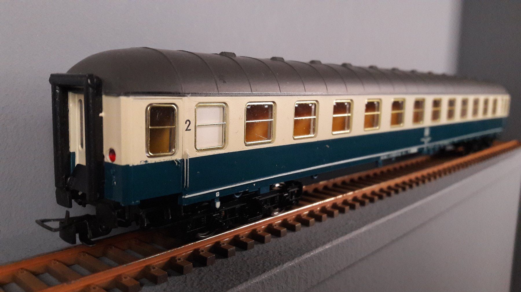 Liliput Modellini di ferrovie: Personenwagen – Usato da Burgdorf venduto da Optimal14 3