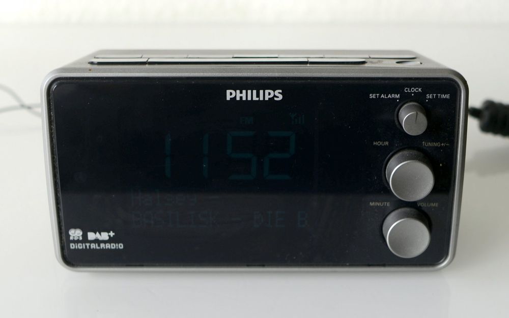 PHILIPS AJB3552 DAB+ RADI0WECKER, DIGITAL RADIO Kaufen auf Ricardo