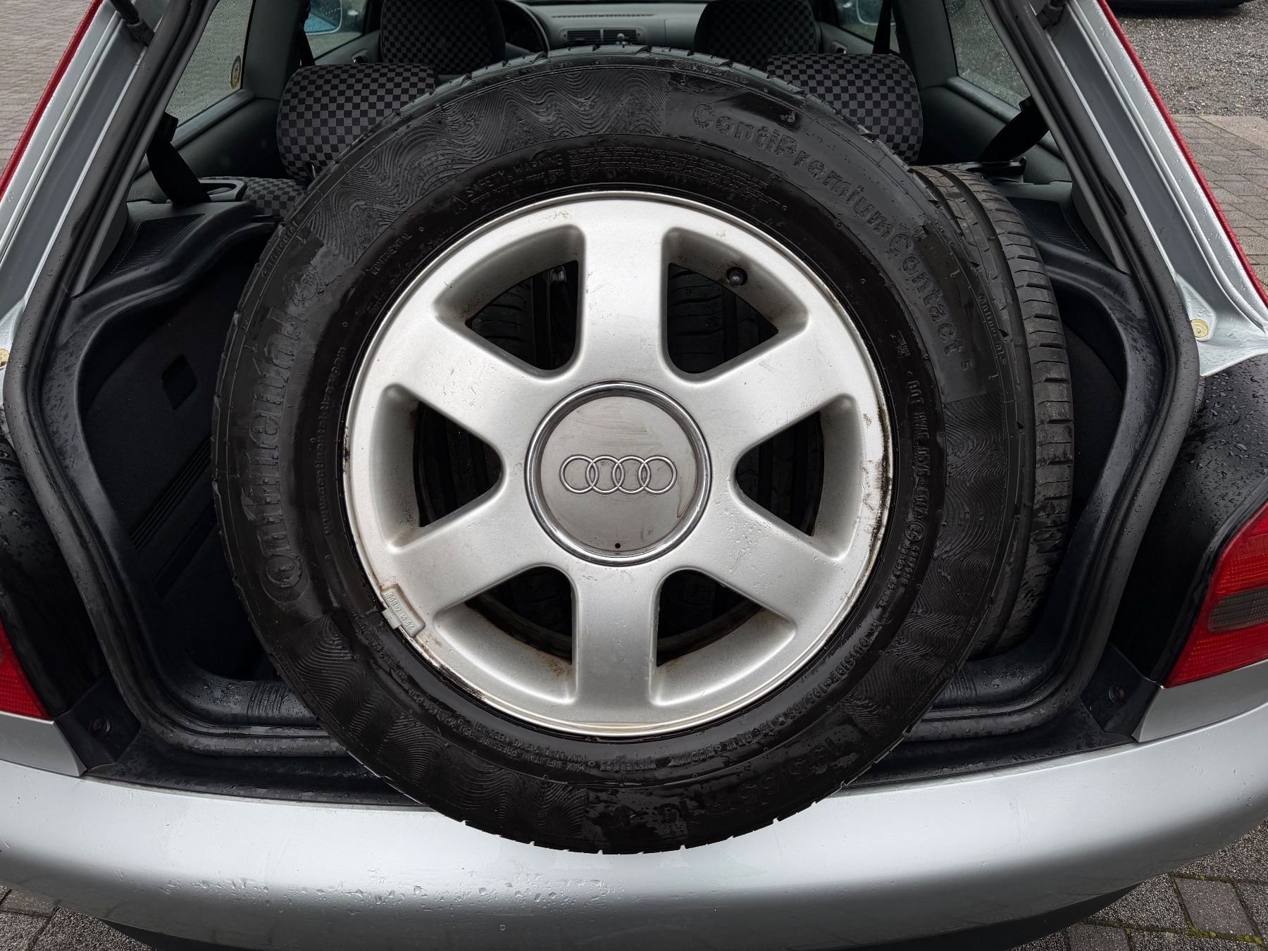 Audi Automobili: AUDI A3 1.8t | 150PS | Ab MFK 12.2025 – Usato da Rebstein venduto da Cache 9