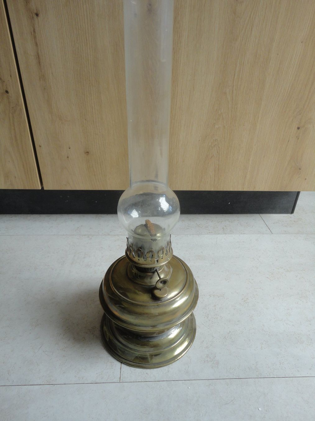 Lampes: alte Petroleumlampe – D'occasion à Gelterkinden par Gimbo2