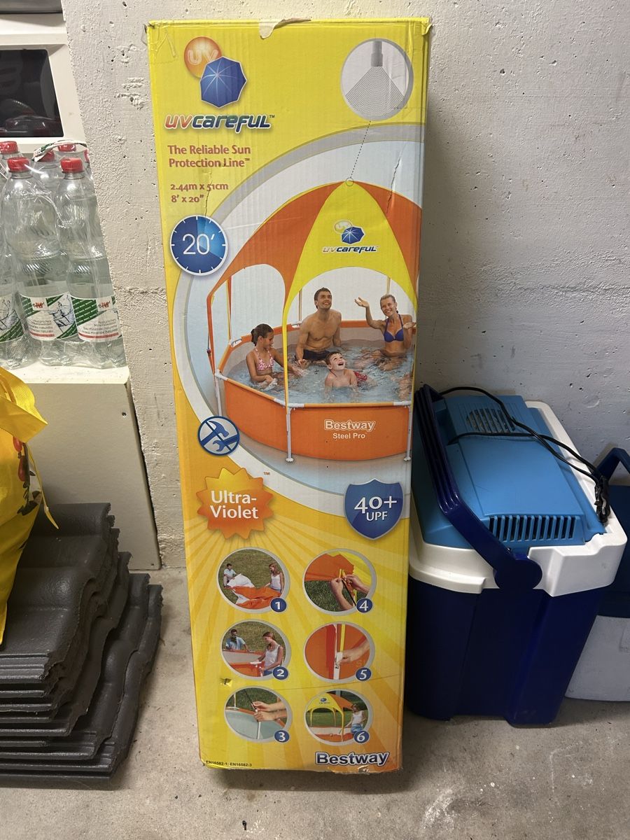 Bestway Piscine: Bestway Pool mit Sonnenschutz – Usato da Turbenthal venduto da DanielaLuisa
