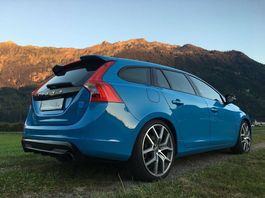 Volvo V60 Polestar 3.0 Rebel Blue