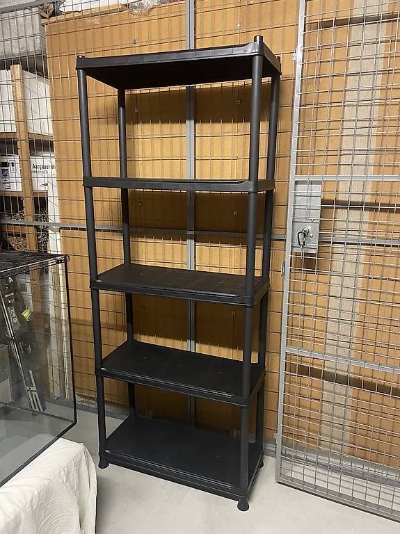 Scaffali: Regal aus Plastik – Usato da Wettingen venduto da Sinak02