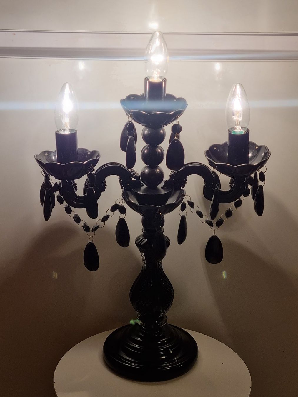 Lampen: Barock Tischlampe 3-arm Schwarz Glasfuß – Gebraucht aus Scharnachtal von devin03