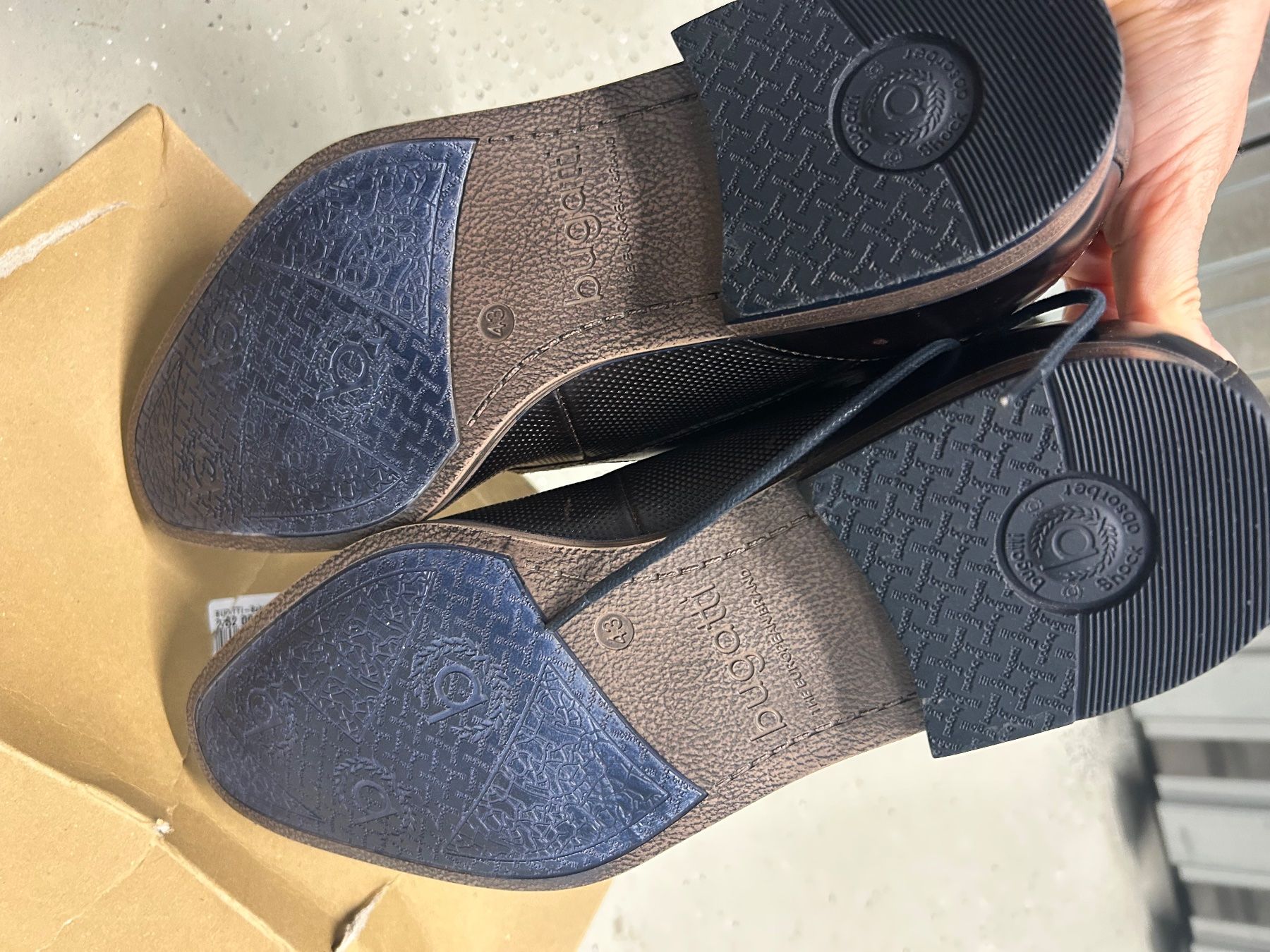 Bugatti Herrenschuhe: Herren Bugatti Schuhe 43 – Neu (gemäss Beschreibung) aus Bottmingen von Warta 4