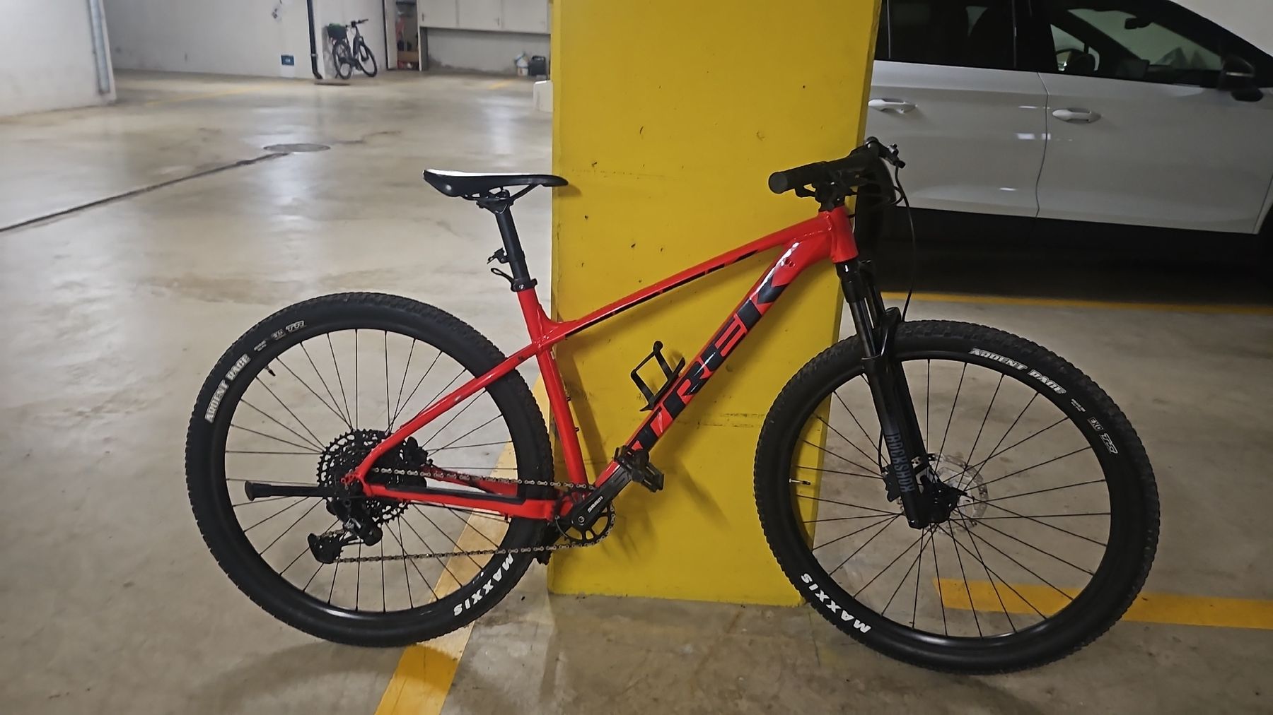 Trek Biciclette: Trek MTB Marlin – Usato da Russikon venduto da and_775v 2
