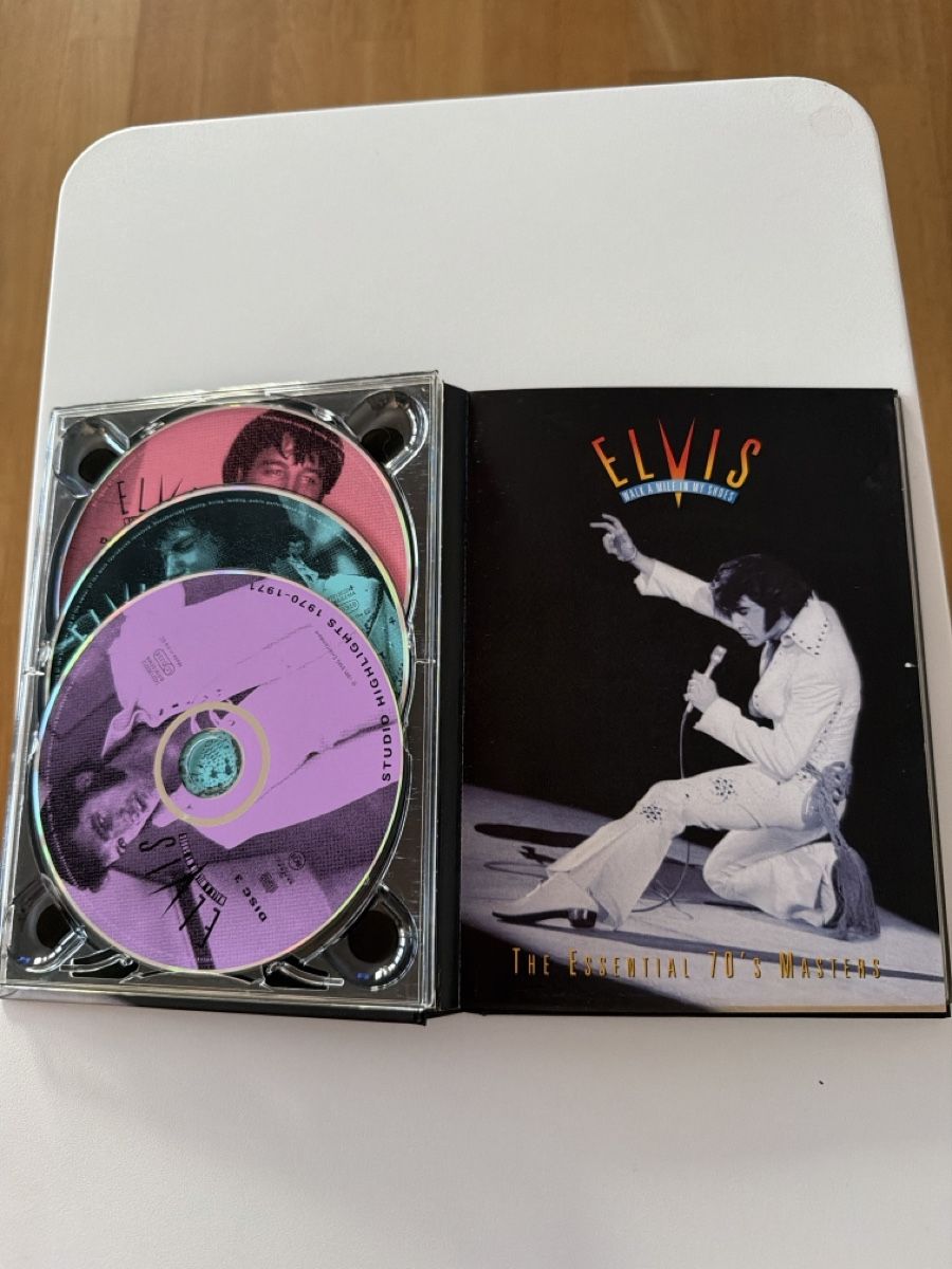 CD: Elvis Presley: The Essential 70's Masters - 5 CD Box – Nuovo (secondo la descrizione) da Schaffhausen venduto da Sonne25 1