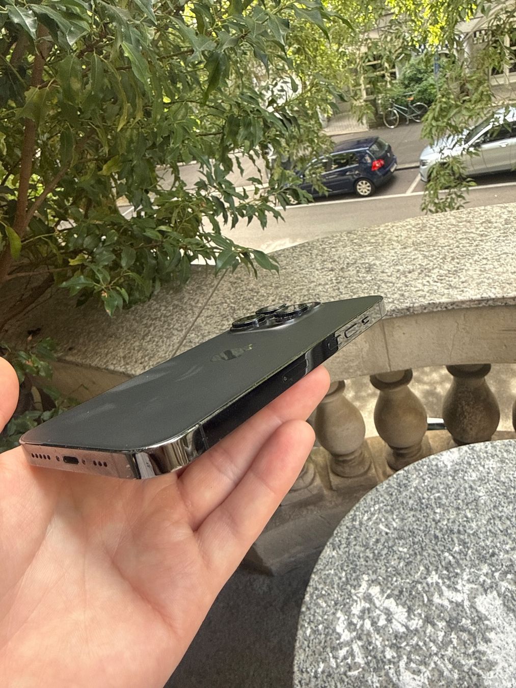 Apple Telefoni cellulari / Smartphones: Apple iPhone 14 Pro 256 GB schwarz – Usato da Zürich venduto da rog_z8nn 2