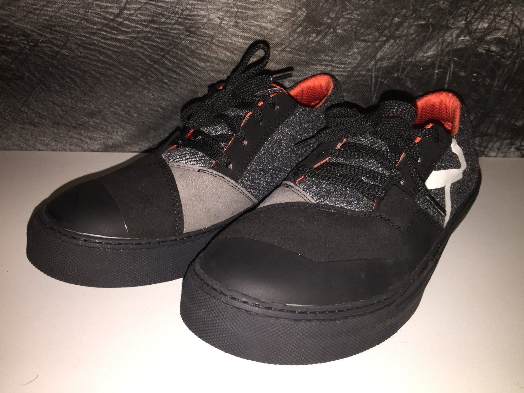 Scarpe da uomo: KERKOR Chaussures/Schuhe  Pointure/Nummer  43 – Usato da Cossonay-ville venduto da Super-Price-Quality 1