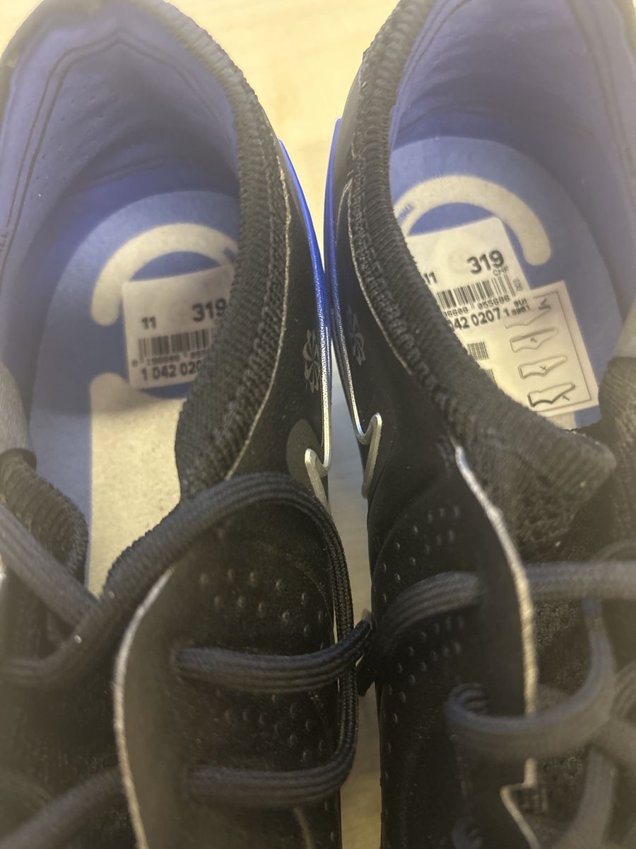 Nike Herrenschuhe: Nike crampon taille 45 jamais utilisé  – Neu und originalverpackt aus Martigny von lau_8rgd 2