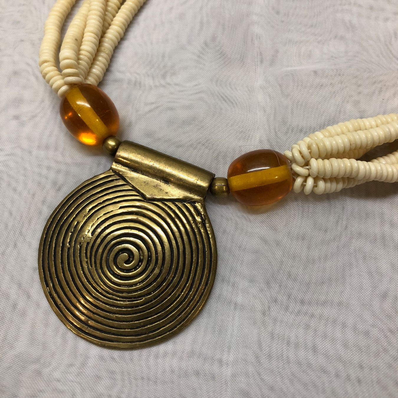 Catenine: wunderschöner Ethno-Schmuck - Collier afrikanisch - Boho – Usato da Ittenthal venduto da Hwaggis