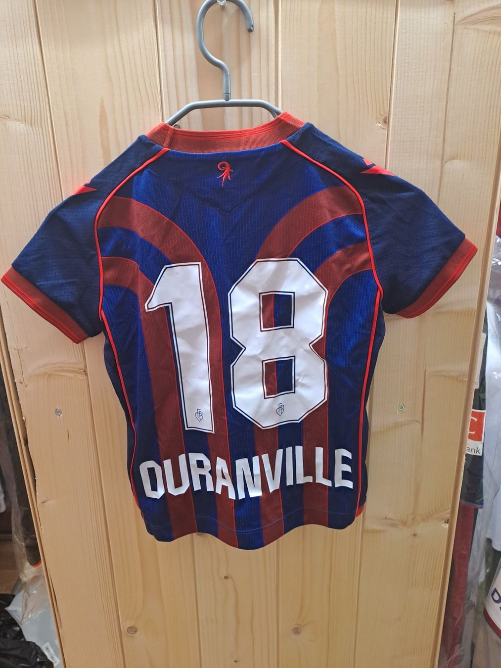 FC Bâle Survêtements: FC Basel Trikot Kleinkind – Neuf (Voir description) à Pratteln par olliw 1