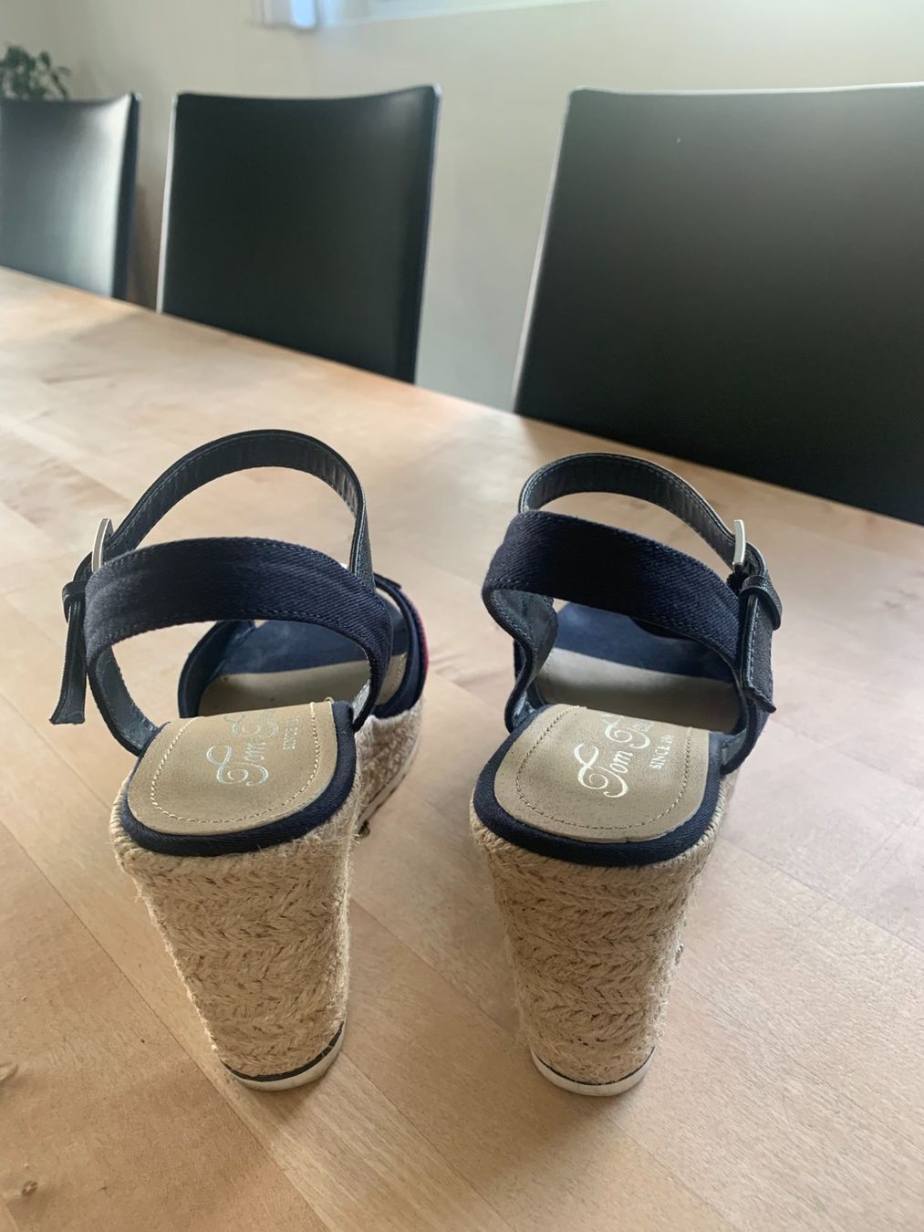 Tom Tailor Scarpe da donna: Damen-Sandaletten (Tom Tailor) – Nuovo (secondo la descrizione) da Azmoos venduto da Verwir64 1