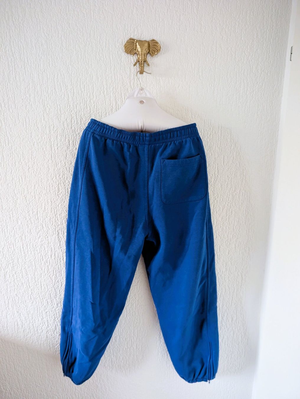Pantaloni: UrbanClassics - Trainerhose – Usato da Pfäffikon SZ venduto da RainerZuefall 1