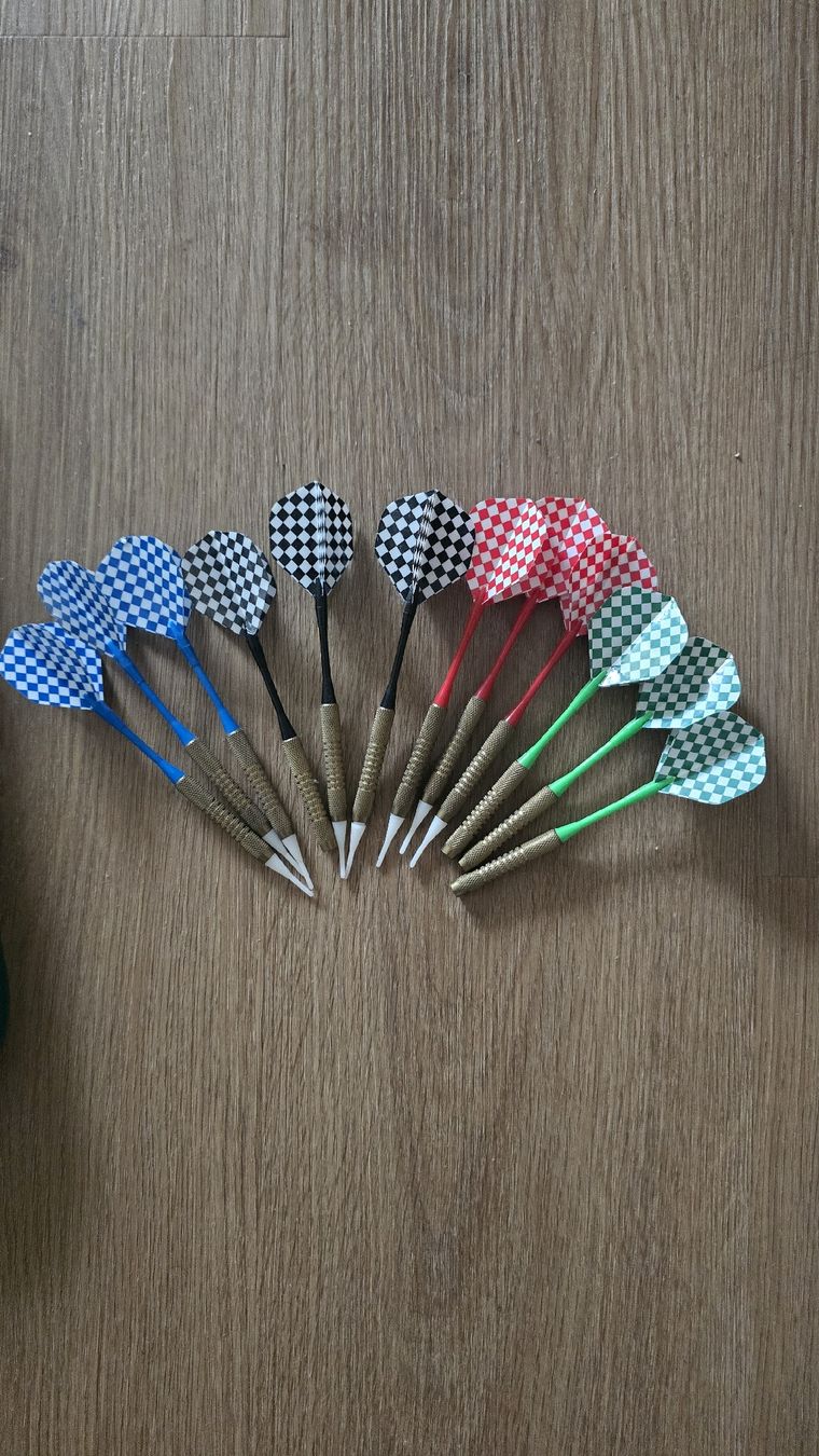 Bogenschiessen: Digitale Dartscheibe Smartness mit Darts – Gebraucht aus Zuzwil SG von Goliad 2