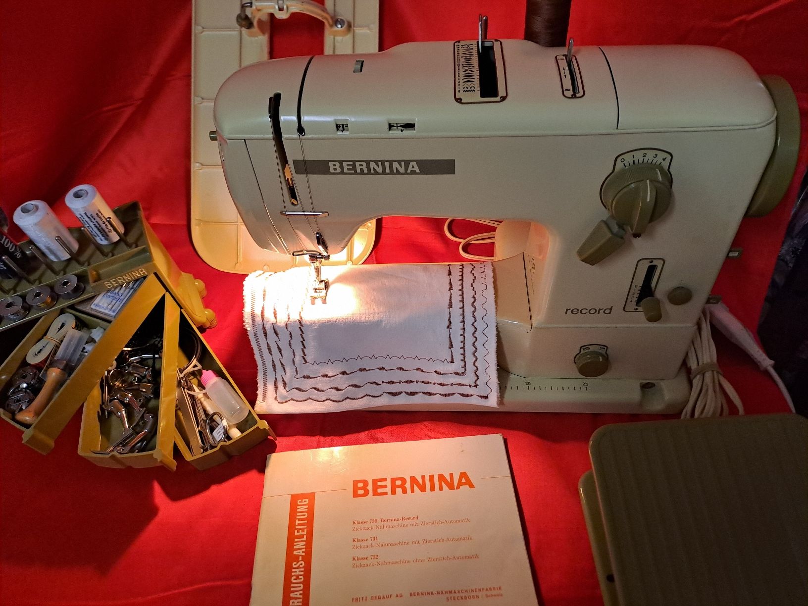 Bernina Machines à coudre: Bernina 730 record – D'occasion à Belp par amalija