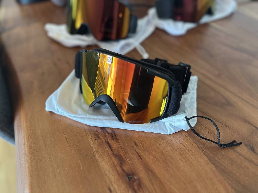 Occhiali & Lenti: Salomon Ski Googles – Usato da Zürich venduto da eerol
