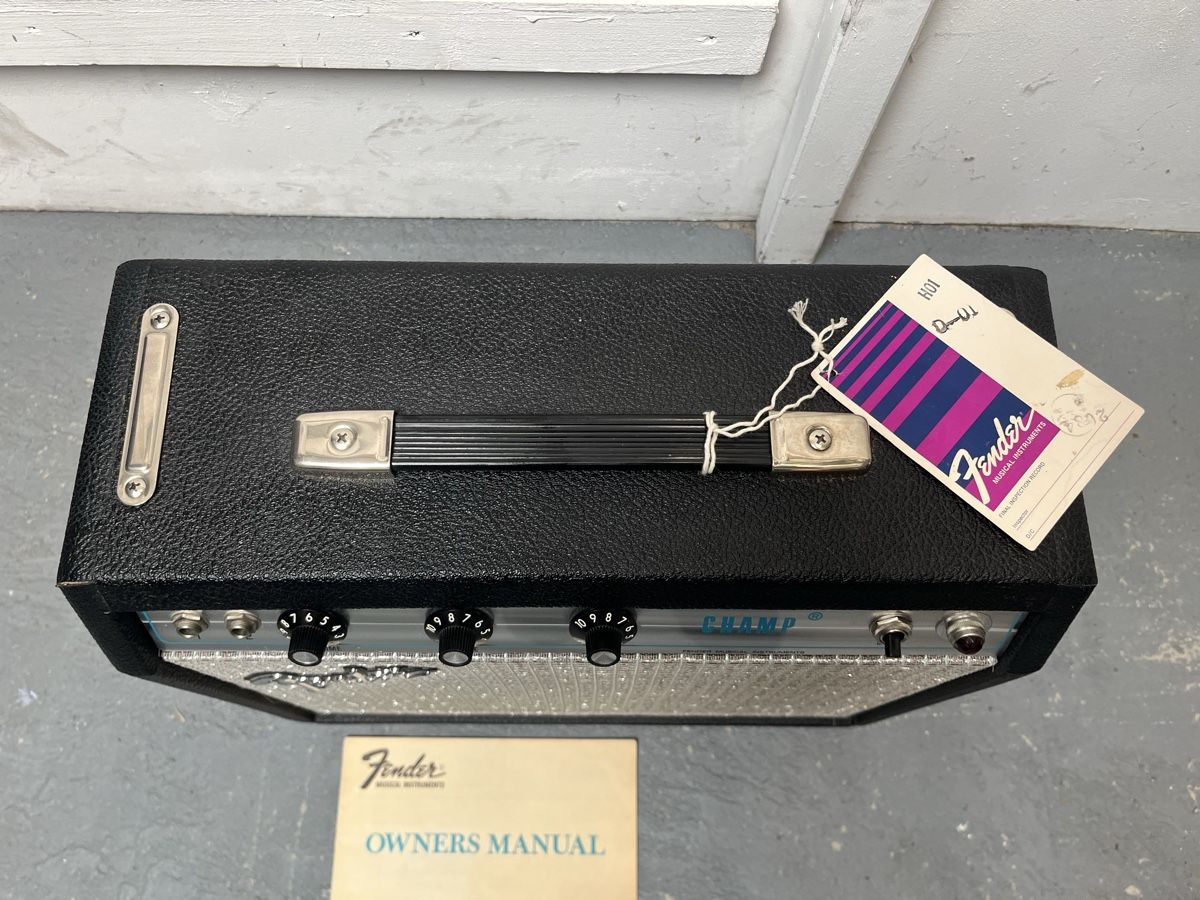 Fender Amplificateurs: Fender vintage Champ Silverface 1978 – D'occasion à Sierre par Prog_fazz 2