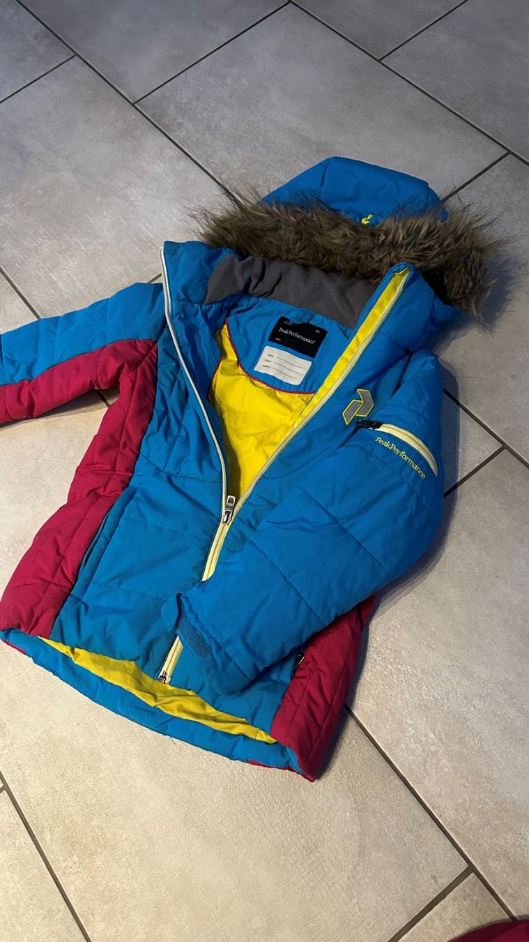 Peak Performance Lotti & Set di vestiti: Peak Performance ensemble de ski enfant – Usato da Evilard venduto da Fab101 1