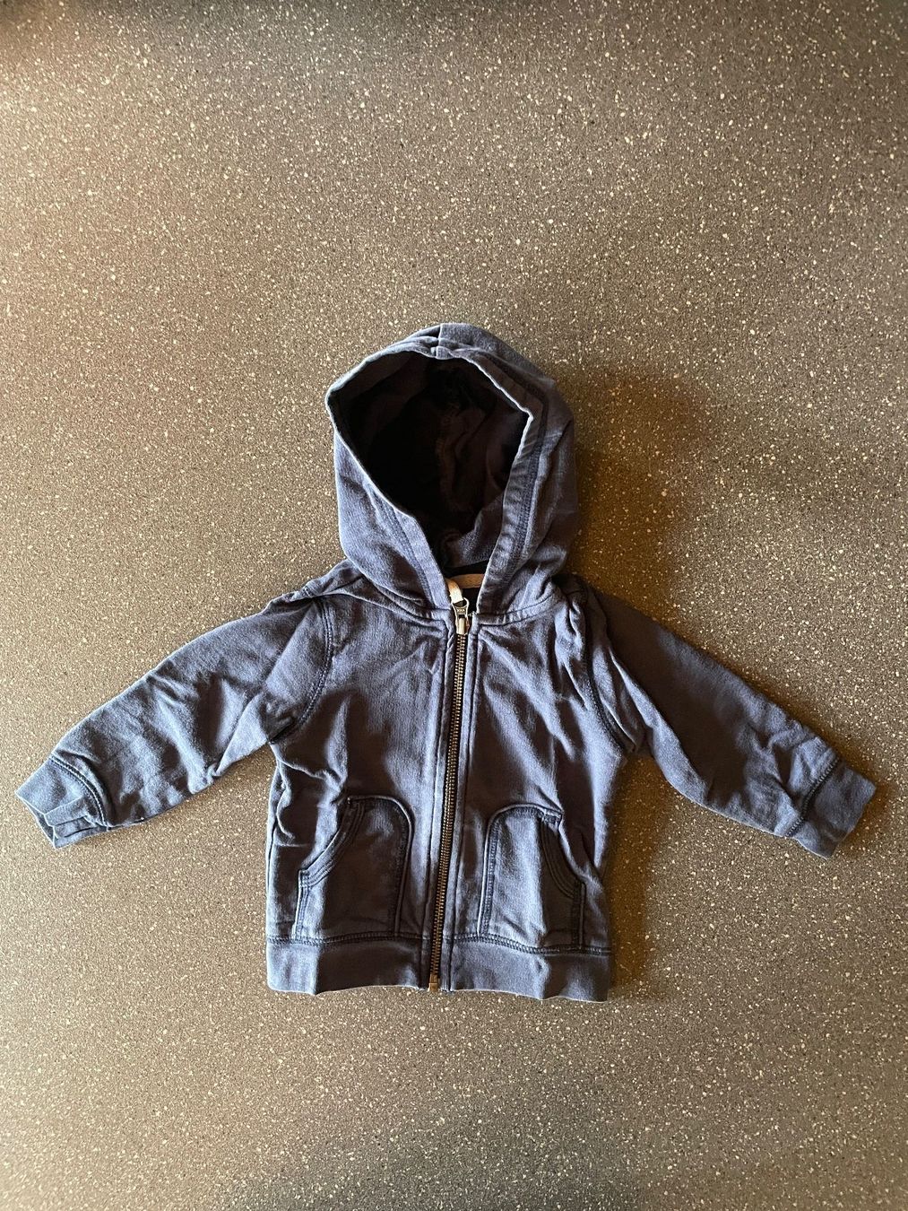 Carter's Pulls et sweat-shirts: Kapuzenpullover Grösse 74 – D'occasion à Embrach par Smart0
